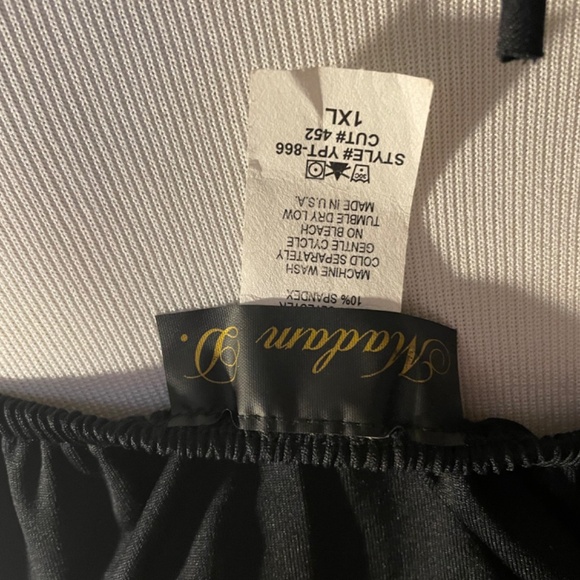 Halter mini dress - Picture 5 of 5